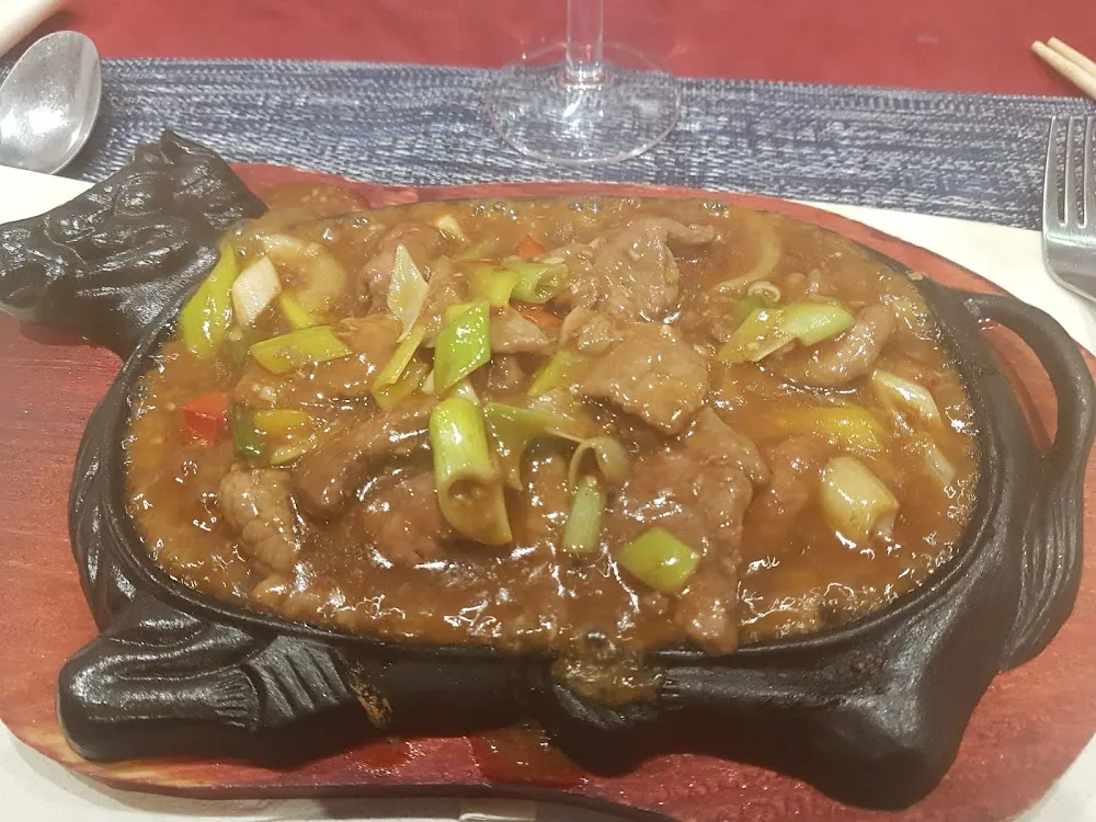 Boeuf A la Citronelle Sur Plaque Chauffante
